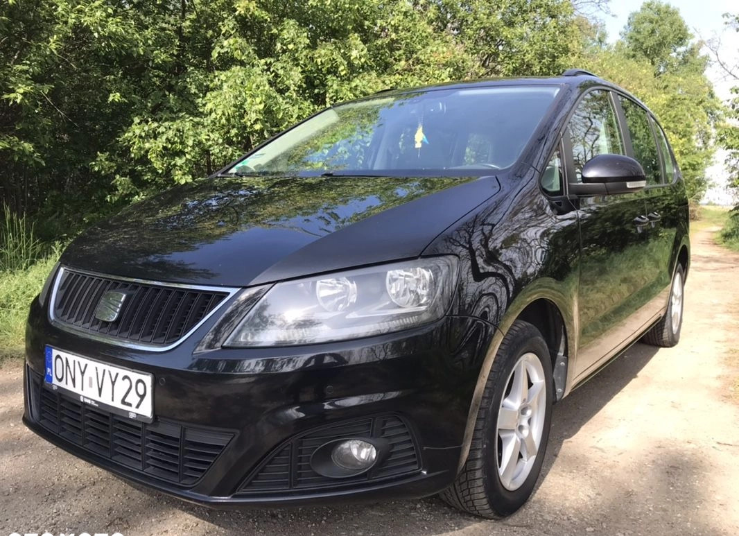 Seat Alhambra cena 29500 przebieg: 300000, rok produkcji 2010 z Paczków małe 562